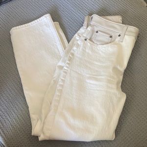 Abercrombie Curve love white jeans with tan leather top